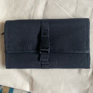 Lululemon black fabric wallet
